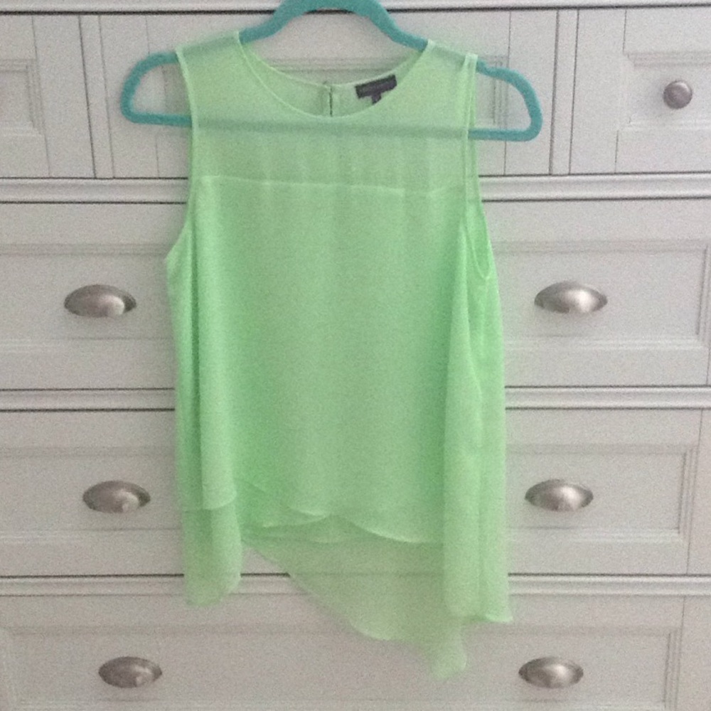 Vince Camuto top